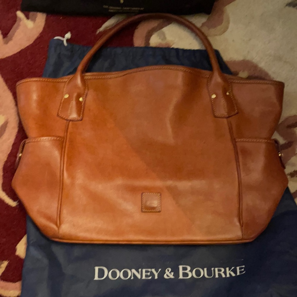 Tan leather tote bag
